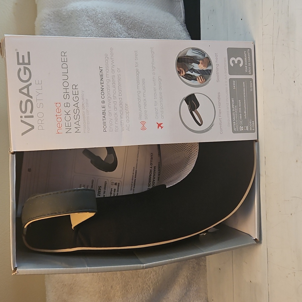 Visage Pro Style heated neck & shoulder massager